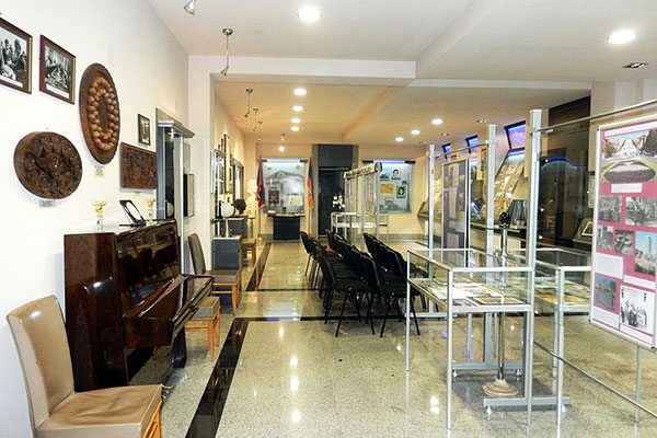 3-demirchyan-karen-museum
