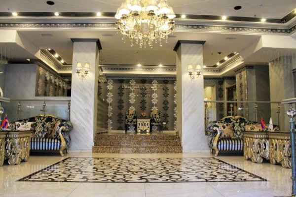 imperialpalace12-600