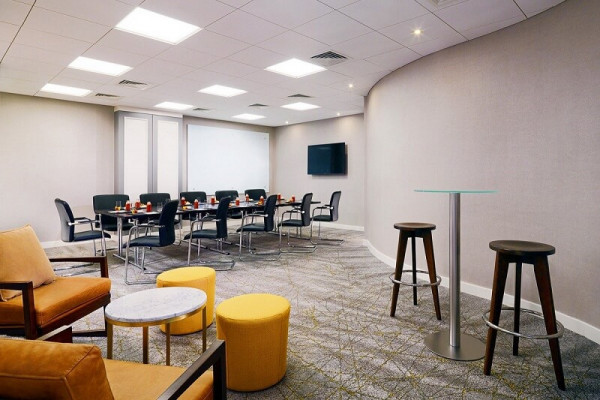 boardroom-600